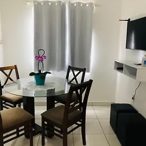 Apartamento Em Floripa -muito Proximo Ao Aeroporto, Florianópolis